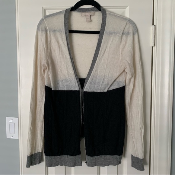 Banana Republic Sweaters - Banana Republic Women’s Color-blocking Cardigan